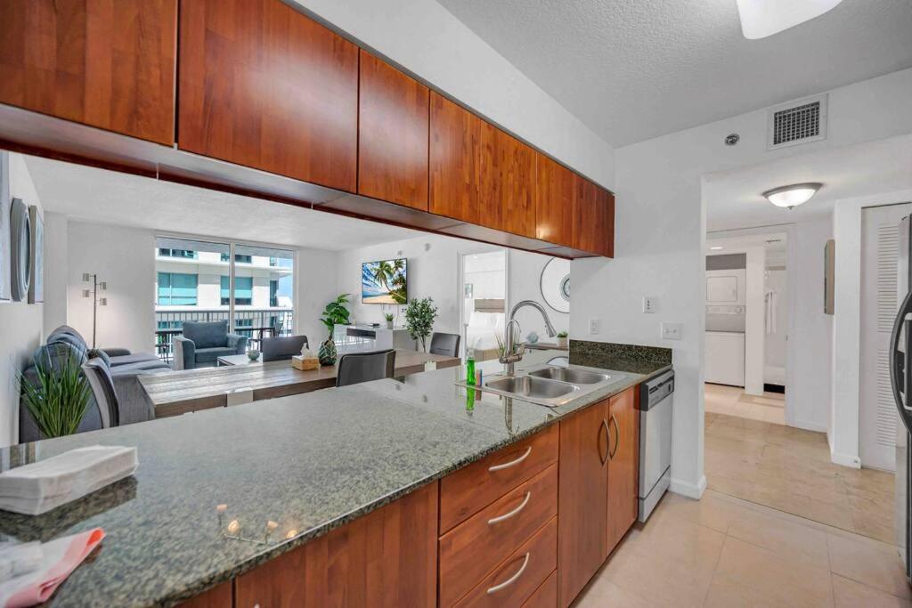 Spacious 36Th Flr 1 Bd 1 Bt • Brickell • Bay View Miami Exterior photo